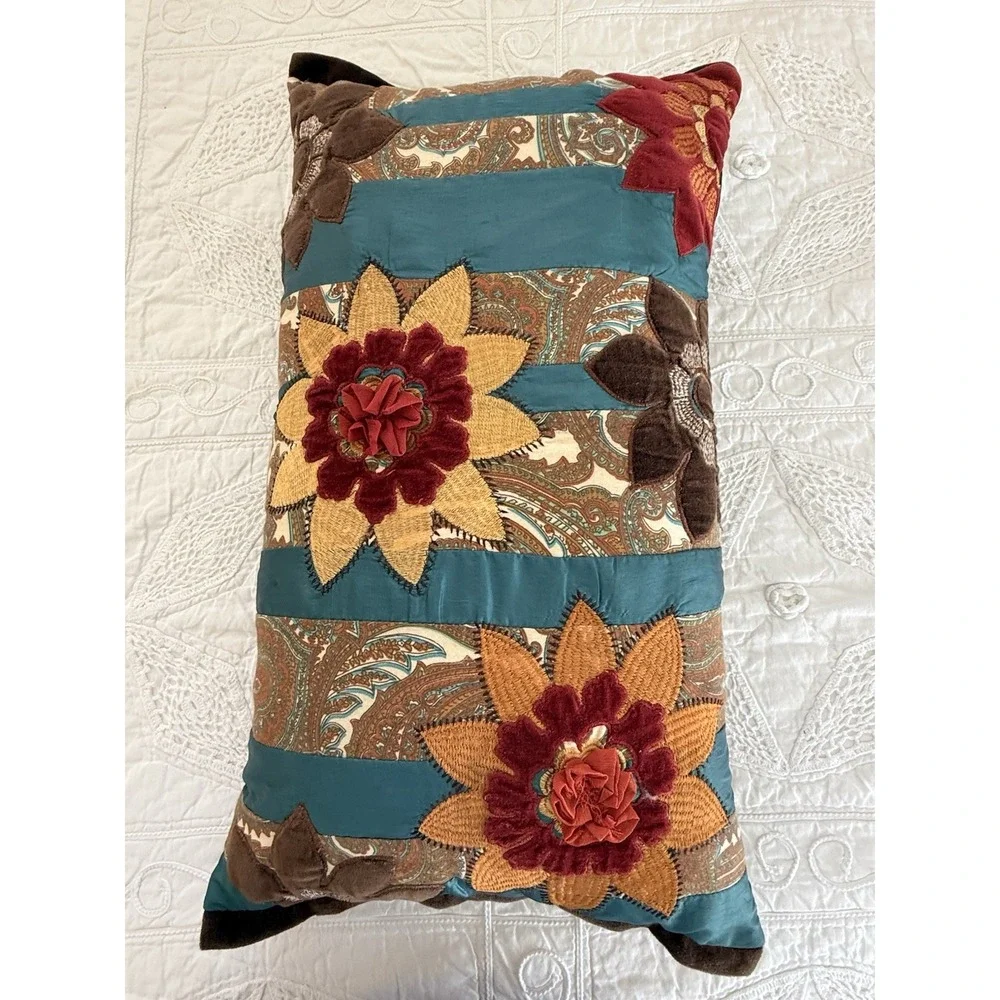 Pier‎ 1 Imports Vintage Boho Rosettes Appliqued Rectangle Throw Pillow 14X24 EUC